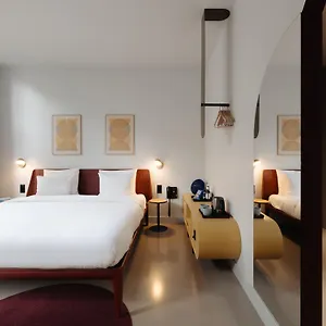 https://conscious-hotel-museum-square.ihotelsrotterdam.com